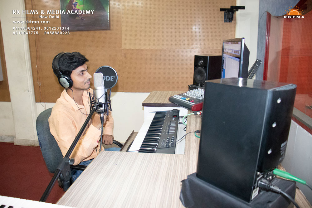 Radio Jockey Course in Delhi